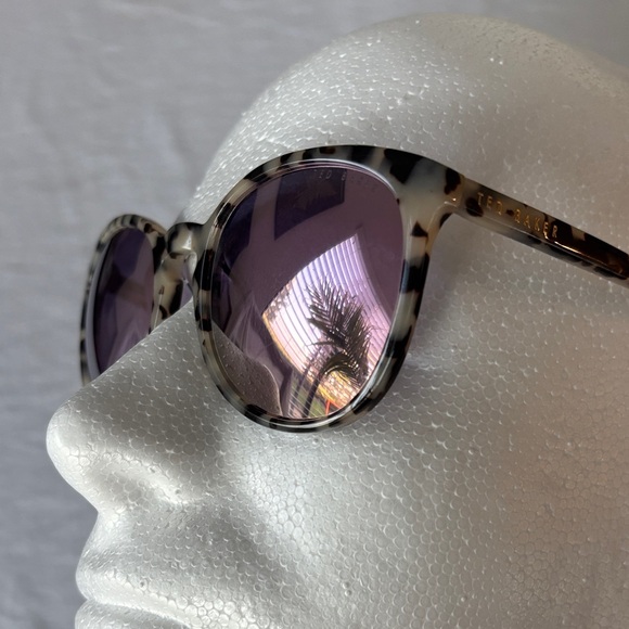Ted Baker Faux Tortoise Print Sunglasses with Pink Mirror Lenses Classic Playful main image 7